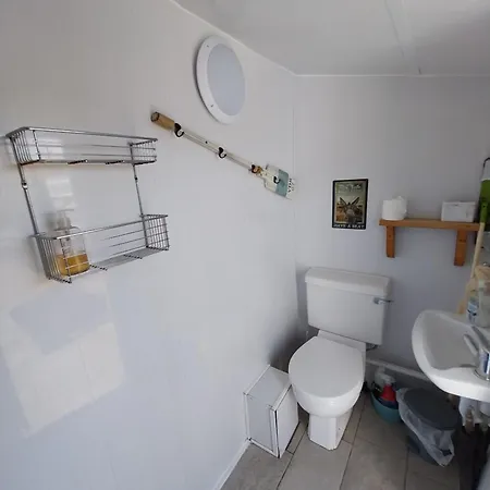 Кемпинг Meadowbeck - Shepherd Huts Fylingdales