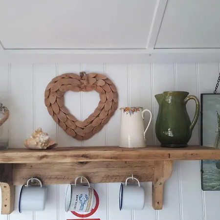 Кемпинг Meadowbeck - Shepherd Huts