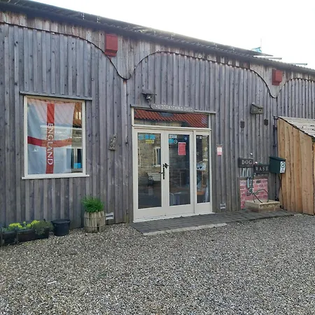 Kamp alanı Meadowbeck - Shepherd Huts *