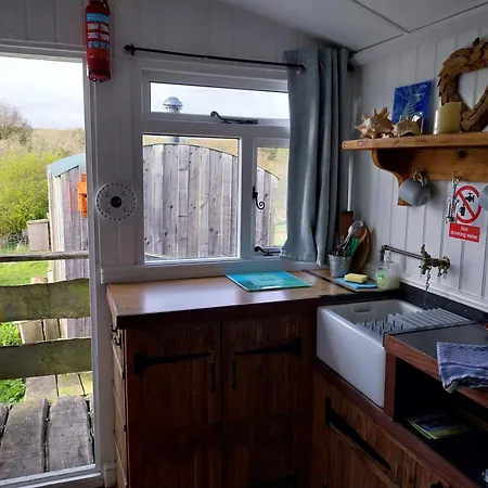 Campsite Meadowbeck - Shepherd Huts Fylingdales