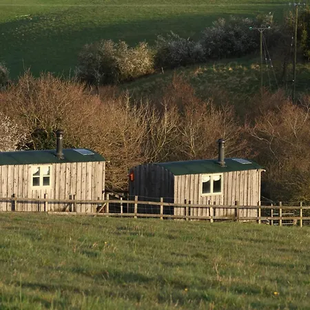 Campingplatz Meadowbeck - Shepherd Huts *