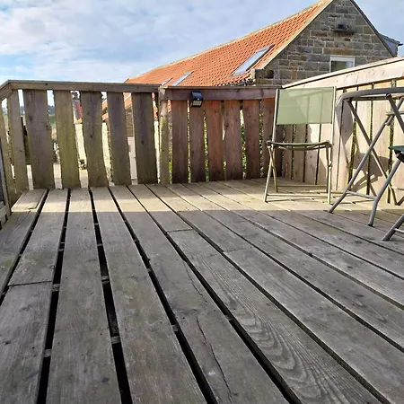 Meadowbeck - Shepherd Huts Fylingdales