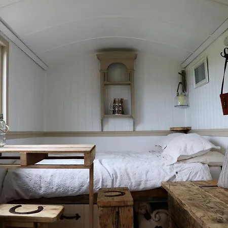 Campingplatz Meadowbeck - Shepherd Huts