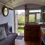 Campingplads Meadowbeck - Shepherd Huts