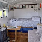 Campingplads Meadowbeck - Shepherd Huts