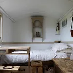 Campingplads Meadowbeck - Shepherd Huts
