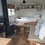 Meadowbeck - Shepherd Huts